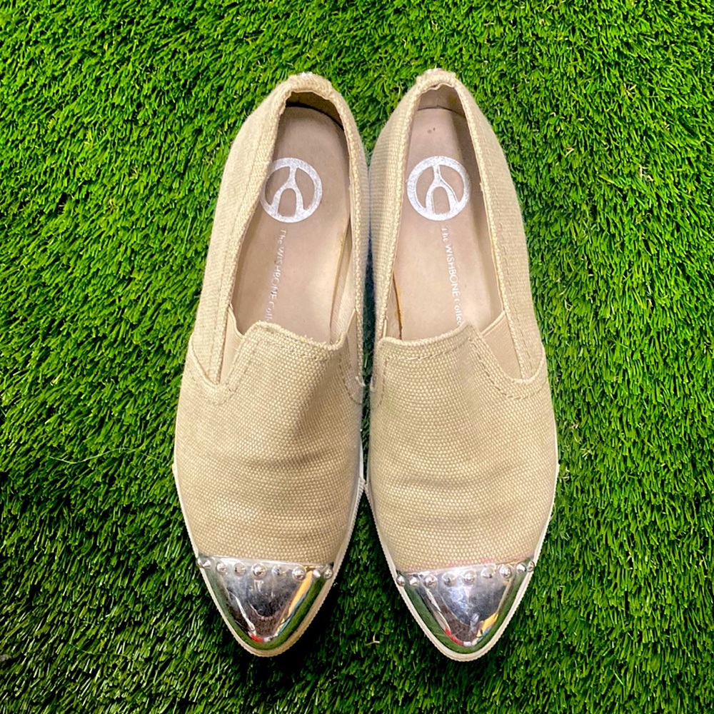 Wishbone Canvas Slip-on Sneaks - size 6